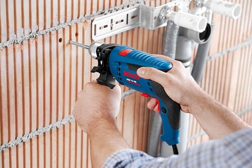 Ofertas en herramientas Bosch Professional: taladros por 59 euros, topómetros por 52 euros o lijadoras orbitales por 109 euros