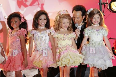 Francia quiere prohibir los concursos de belleza infantiles (y yo lo aplaudo)