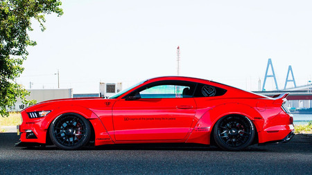 Ford Mustang 2018 Liberty Walk 1