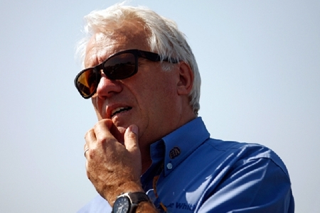 Charlie Whiting considera excesiva la sanción a Sebastian Vettel