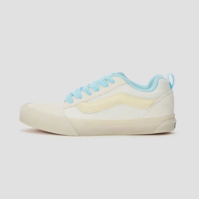 Vans
KNU SKOOL UNISEX - Zapatillas - blanco