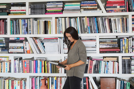 El orden en casa, la decoración y la arquitectura son los temas de estos 15 libros perfectos para regalar o (autoregalarse) en el día del libro