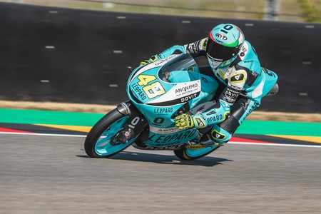 Lorenzo Dalla Porta levanta la victoria y el liderato de Moto3 a Arón Canet en Alemania
