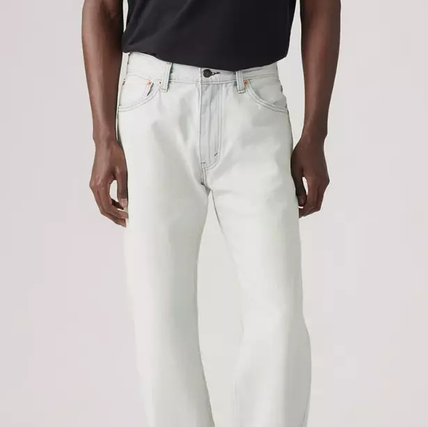 Levi's®
555™ '96 RELAXED STRAIGHT JEANS - Vaqueros boyfriend - azul claro
