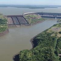 El mundo depende del gas para producir alimentos. Paraguay cree tener la solución definitiva gracias a la represa de Itaipú 