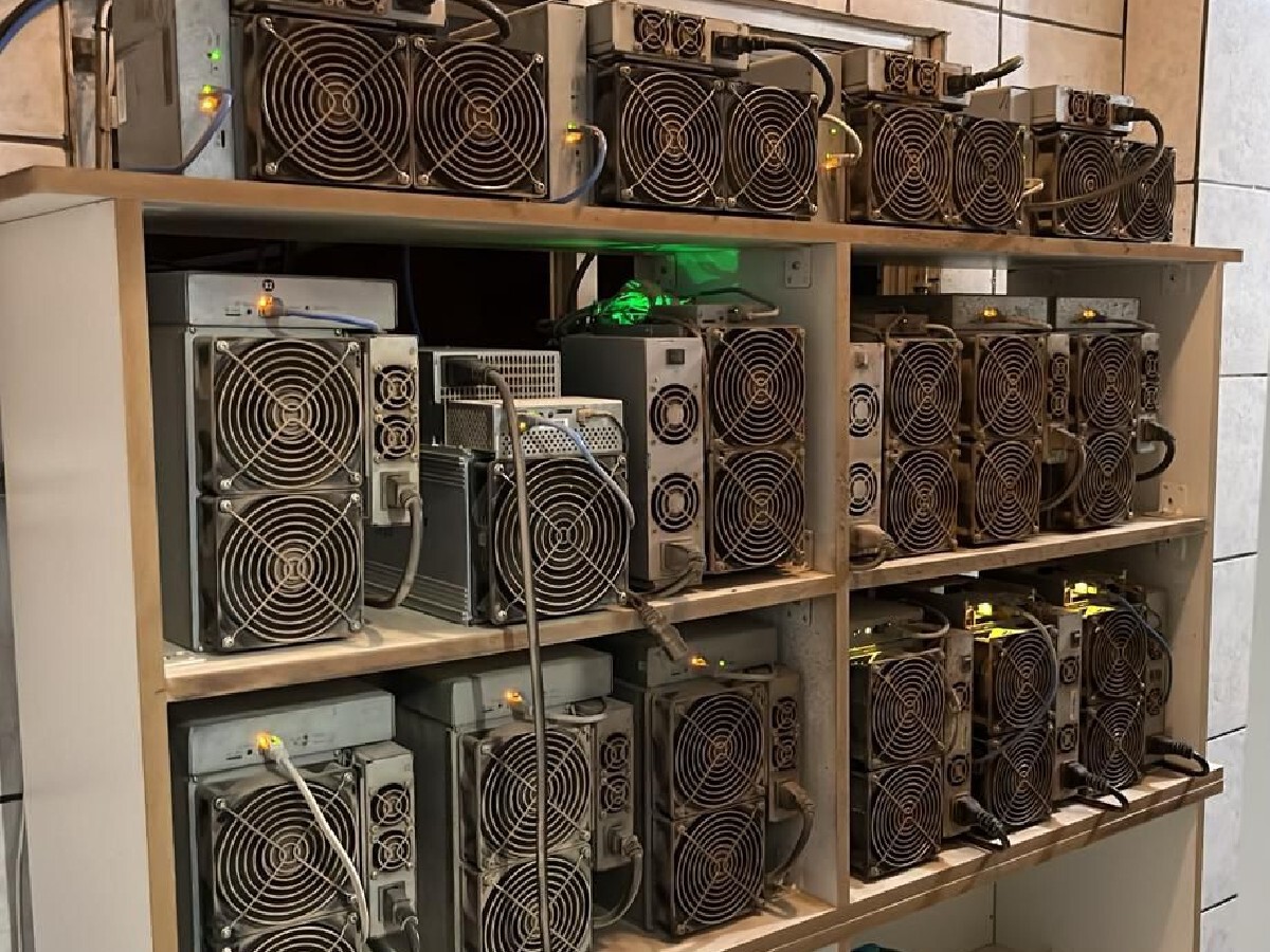 Ele conseguiu minerar bitcoins em casa sem explodir a conta de luz; dias  depois foi preso pela polícia