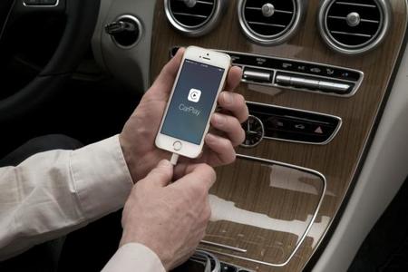 El Clase C estrenará el Apple “CarPlay”; una nueva forma de integrar tu smartphone