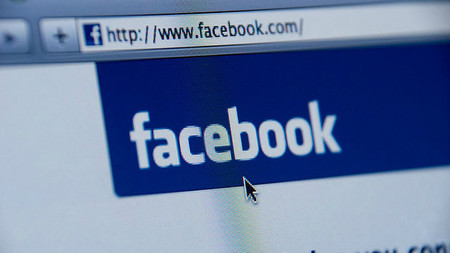 Facebook comenzará a probar un botón para incluir GIFs en los comentarios