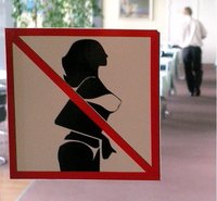 Barcelona multará a quienes se paseen desnudos o semidesnudos