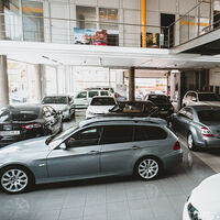 Los coches españoles, más viejos que nunca: casi la mitad supera los 15 años y la tendencia apunta a que serán más