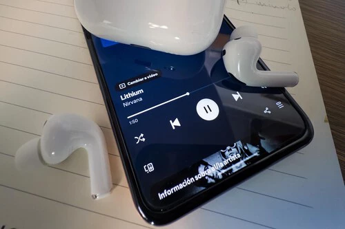Airpods Android Portada