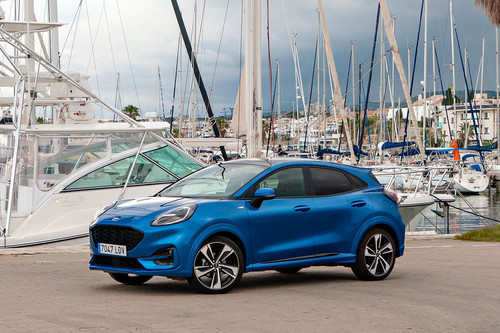 Probamos el Ford Puma ST Line X 155 CV, un original SUV urbano que convence por su dinamismo y no tanto por su habitabilidad