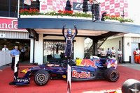 Mark Webber vence y convence en el Gran Premio de Gran Bretaña
