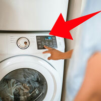 Es una de las funciones más ignoradas de tu lavadora, pero es la forma definitiva para lavar en épocas de lluvias y fríos   