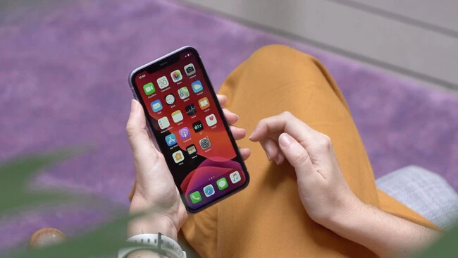 iPhone 11