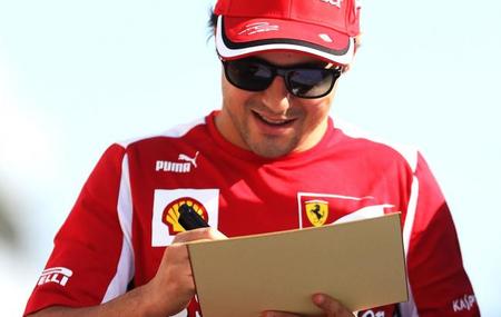 Ferrari explica las razones para renovar a Felipe Massa