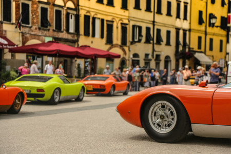 Lamborghini Miura Aniversario 7