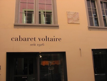 Cabaret Voltaire: la cafetería con más historia, y dadaísmo, de Suiza