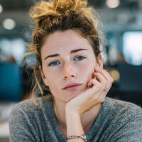 No eres el único al que la jornada laboral se le hace infinita. Microsoft ha encontrado la solución 