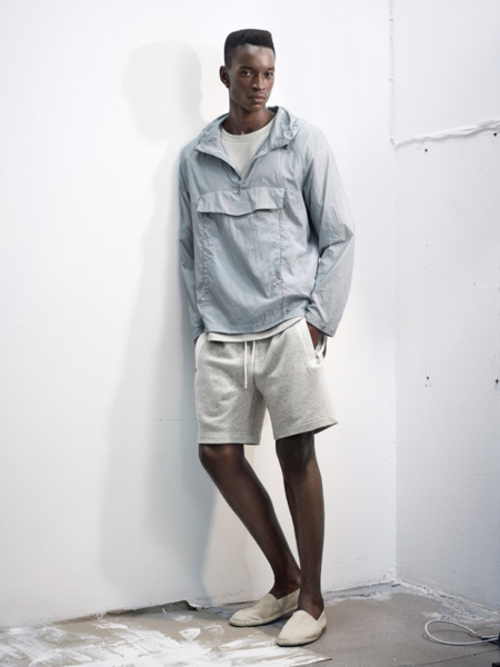 Las propuestas del nuevo lookbook de H&M para el próximo verano en colores neutros y luminosos
