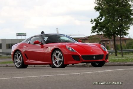 ¿Primera foto espía del Ferrari 599 Spider?