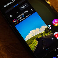 Tu Galaxy tiene una función para usar dos apps al mismo tiempo y hasta convertirlas en ventanas flotantes 