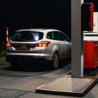 Piden a la UE embargar el petróleo ruso: "La dependencia de Europa pone 285 millones de dólares al día en el bolsillo de Putin"