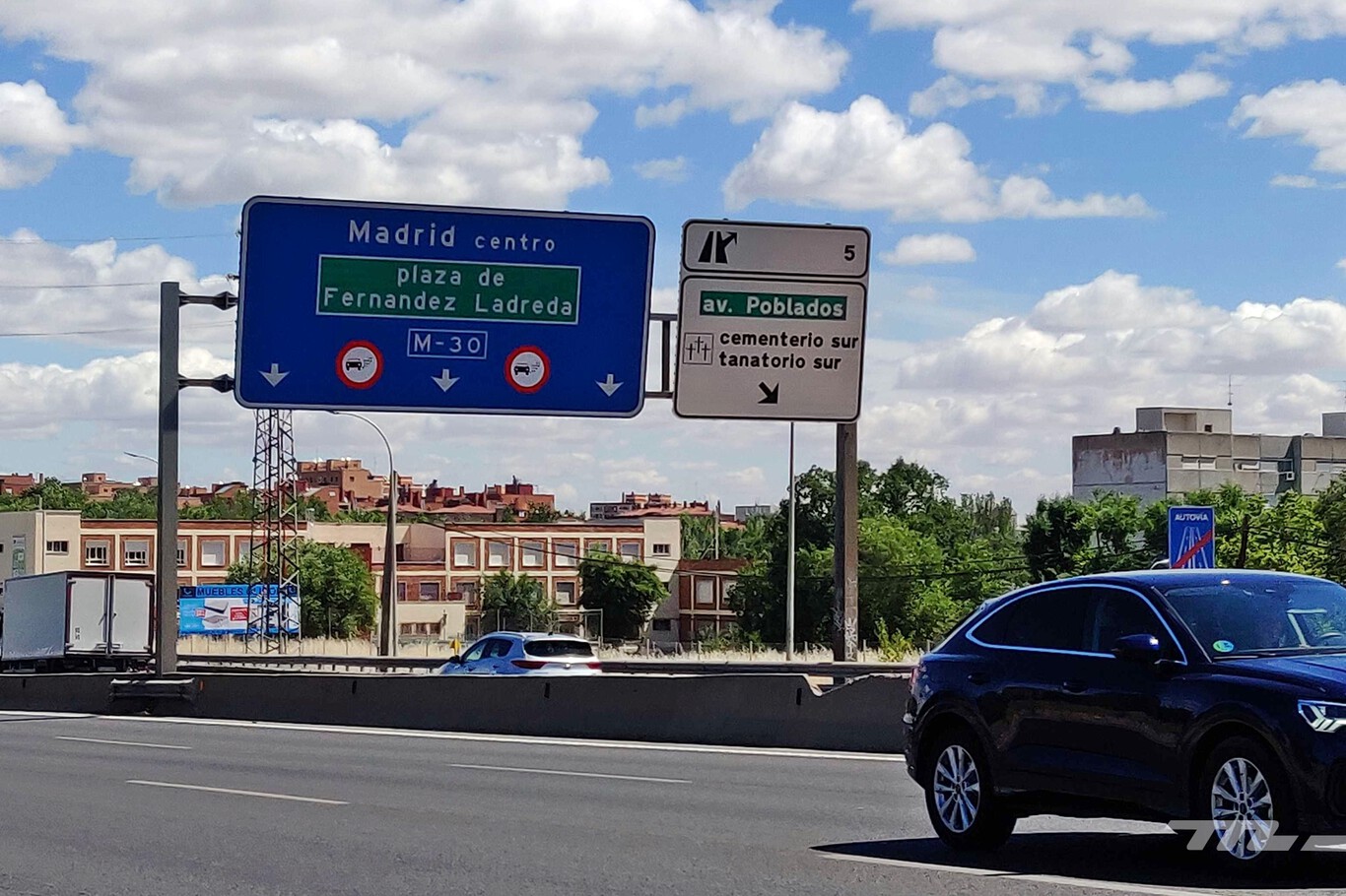 Hay una ZBE en Madrid que lleva casi 48.000 multas en un mes: una "trampa" mal señalizada