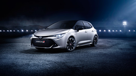 Toyota Corolla GR-SPORT: traje deportivo para el compacto híbrido y sus 184 CV, desde 26.300 euros