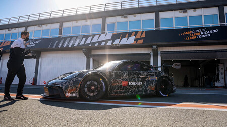 Porsche GT4 ePerformance