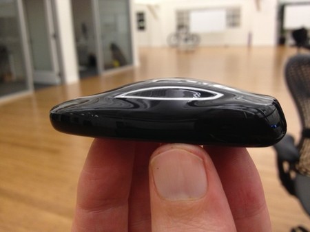 El Tesla Model S cambia llave por iPhone