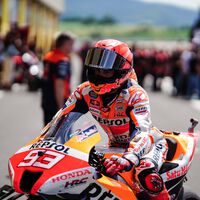 Por qué se opera de nuevo Marc Márquez, cuándo volverá a MotoGP y cuál es el plan de Honda para sustituirle 