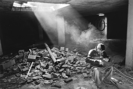 "Las únicas fotos que merecen la pena son las que harías tras tocarte la lotería": Daniel Casares Román, fotógrafo documental