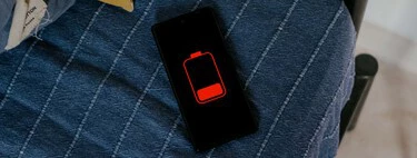 Por qué la batería del móvil se descarga incluso aunque esté apagado 