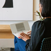 Tenemos un brutal problema con nuestra capacidad de atención, que ha nacido una nueva industria: los teclados "sin distracciones" 