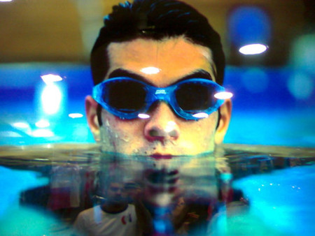 Protege tus oídos en la piscina
