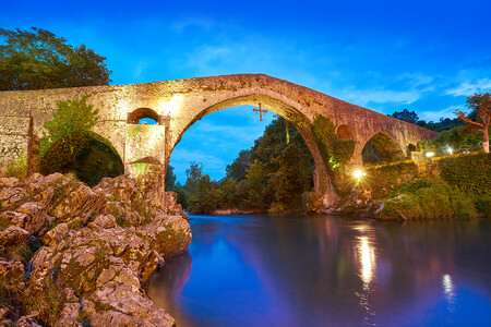 Puente En Cangas De Onis C Turismo De Cangas De Onis