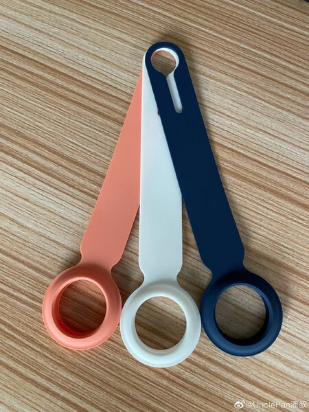 エアタグストラップ 3