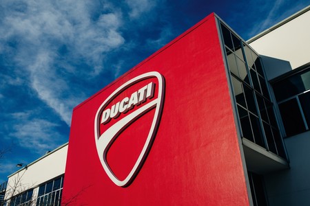 KTM quiere conquistar el mercado de motos deportivas y podría hacerlo con Ducati, según Stefan Pierer