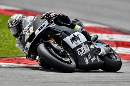 Aprilia Test Tailandia