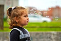 La foto de tu bebé: Paule y las pompas de jabón