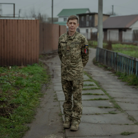 O inimigo não era apenas a Rússia: confinado por 472 dias, médico de combate revela o que realmente acontece nos bunkers ucranianos 