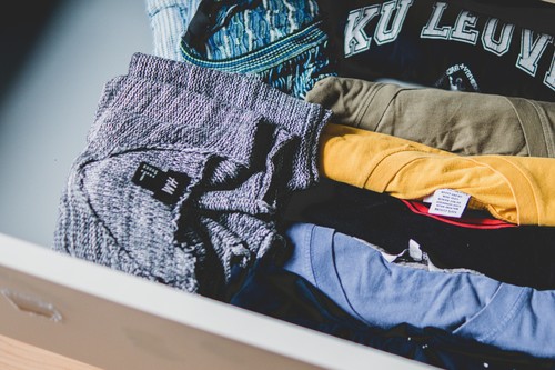 Los 6 mejores chollos en tallas sueltas y últimas unidades Adidas, Hurley y Salomon en el outlet de deportes de Amazon