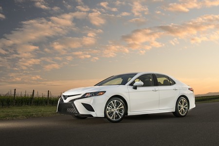 Toyota presentó nuevos componentes para la plataforma TNGA que incluyen nuevo motor y transmisión más eficientes
