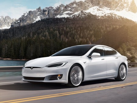 Tesla Telefono 1