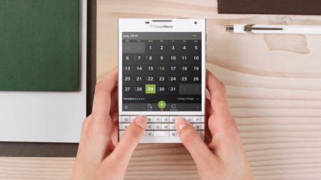 John Chen está seguro de que BlackBerry volverá a ser rentable vendiendo teléfonos