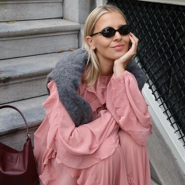 Las New Balance color peonía que se llevarán en el invierno 2026 son más sofisticadas y cómodas que unas Samba