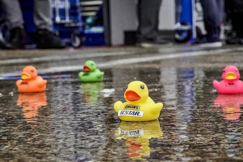 Silverstone y el asfalto incapaz de drenar la vergüenza del GP de Gran Bretaña