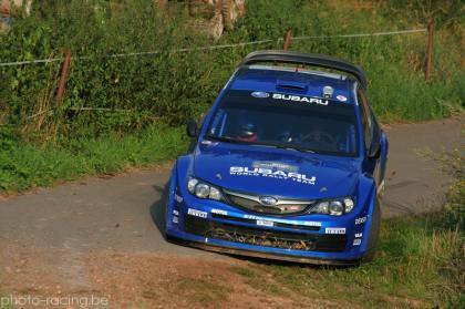 Tirabassi y Pons los nuevos pilotos Subaru