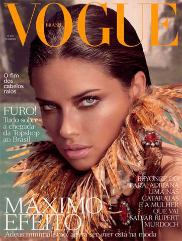Adriana Lima en Vogue: no nos mires así que nos derretimos
